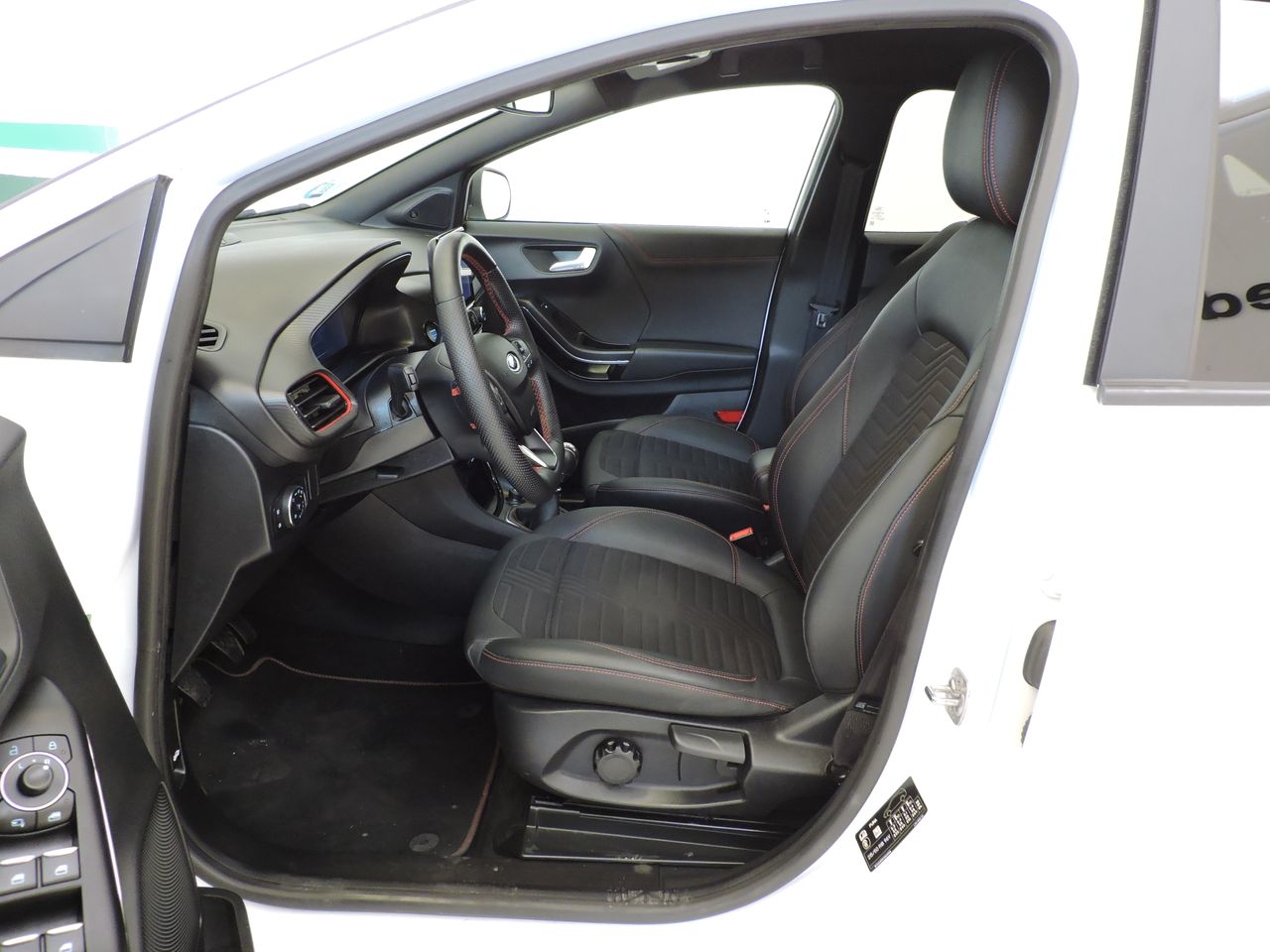 Ford Puma ST-Line X 1.0 EcoBoost MHEV 92 kW (125 CV) - Foto 9