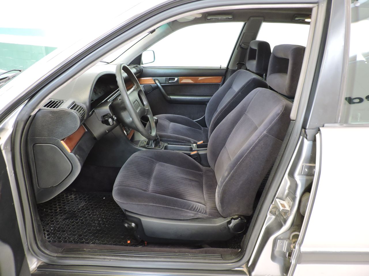 Audi 100 2.8 - Foto 9