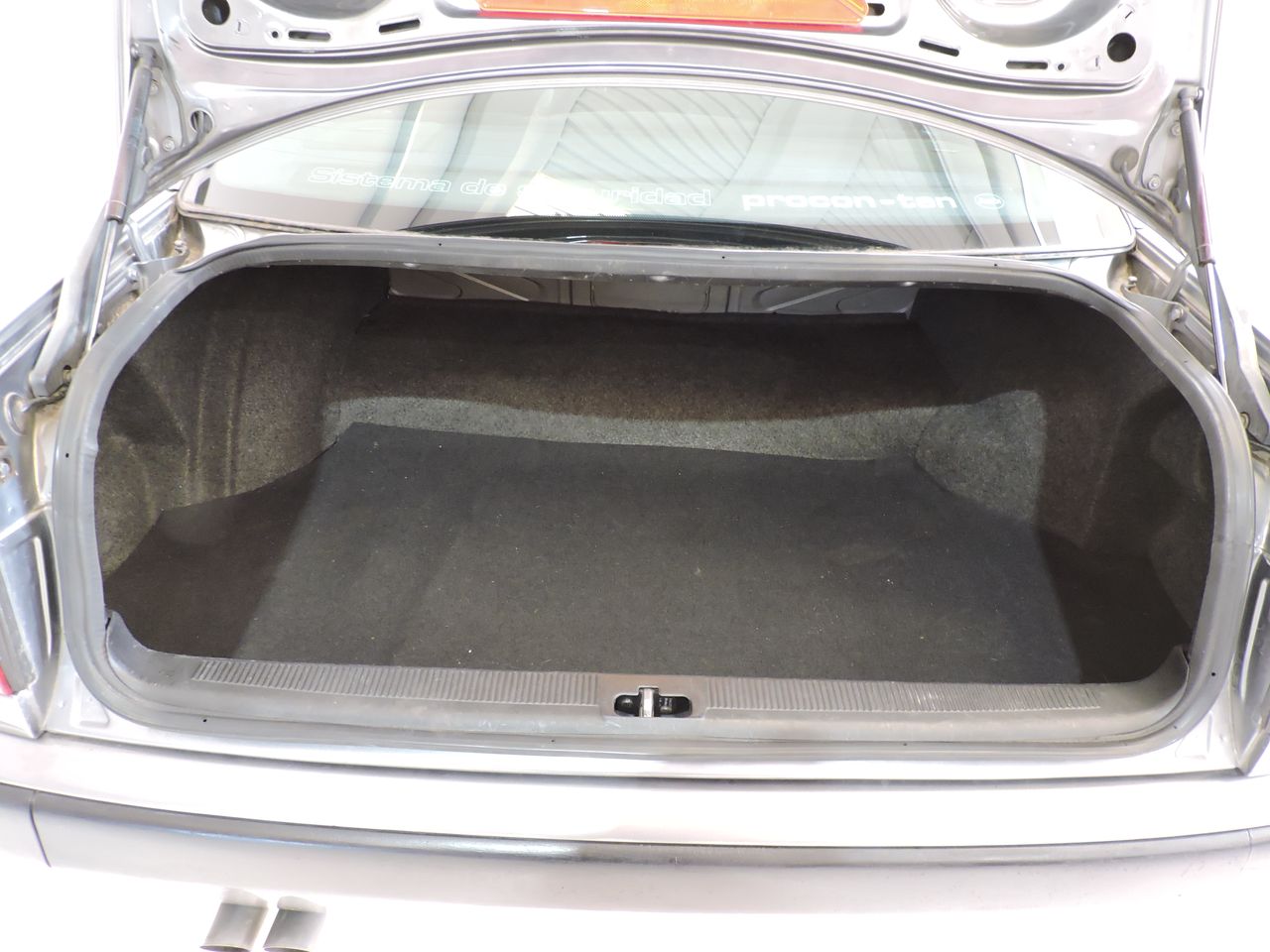 Audi 100 2.8 - Foto 12