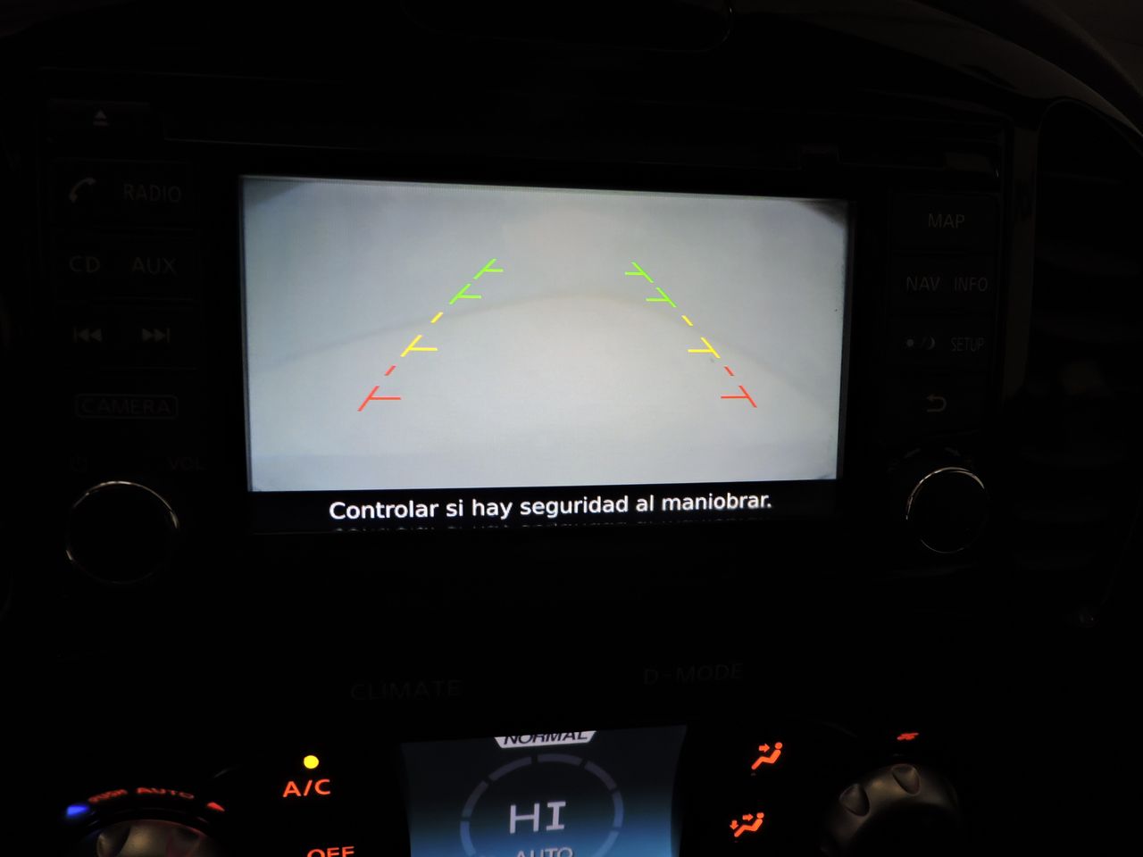 Nissan Juke N-Tec 1.5 dCi 110 CV 4X2 - Foto 13