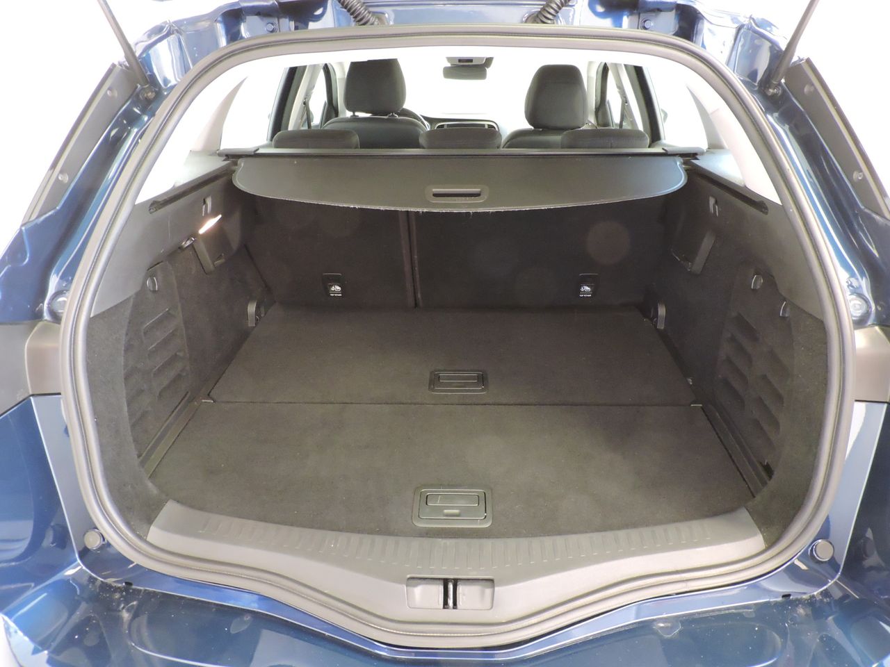 Renault Megane MEGANE SPORT TOURER 1.5 DCI 115CV BLUE BUSINESS EDC - Foto 16