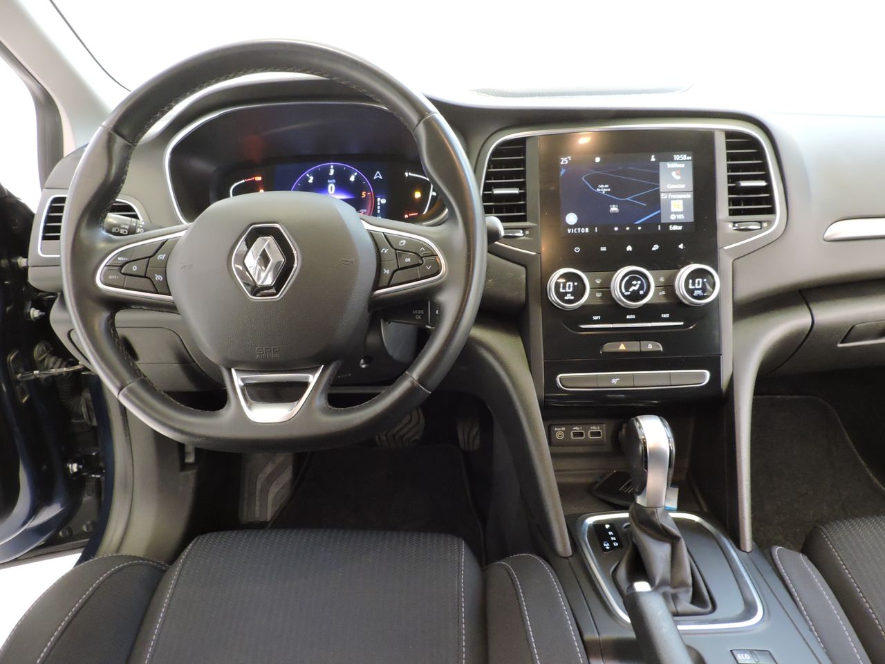 Renault Megane MEGANE SPORT TOURER 1.5 DCI 115CV BLUE BUSINESS EDC - Foto 8