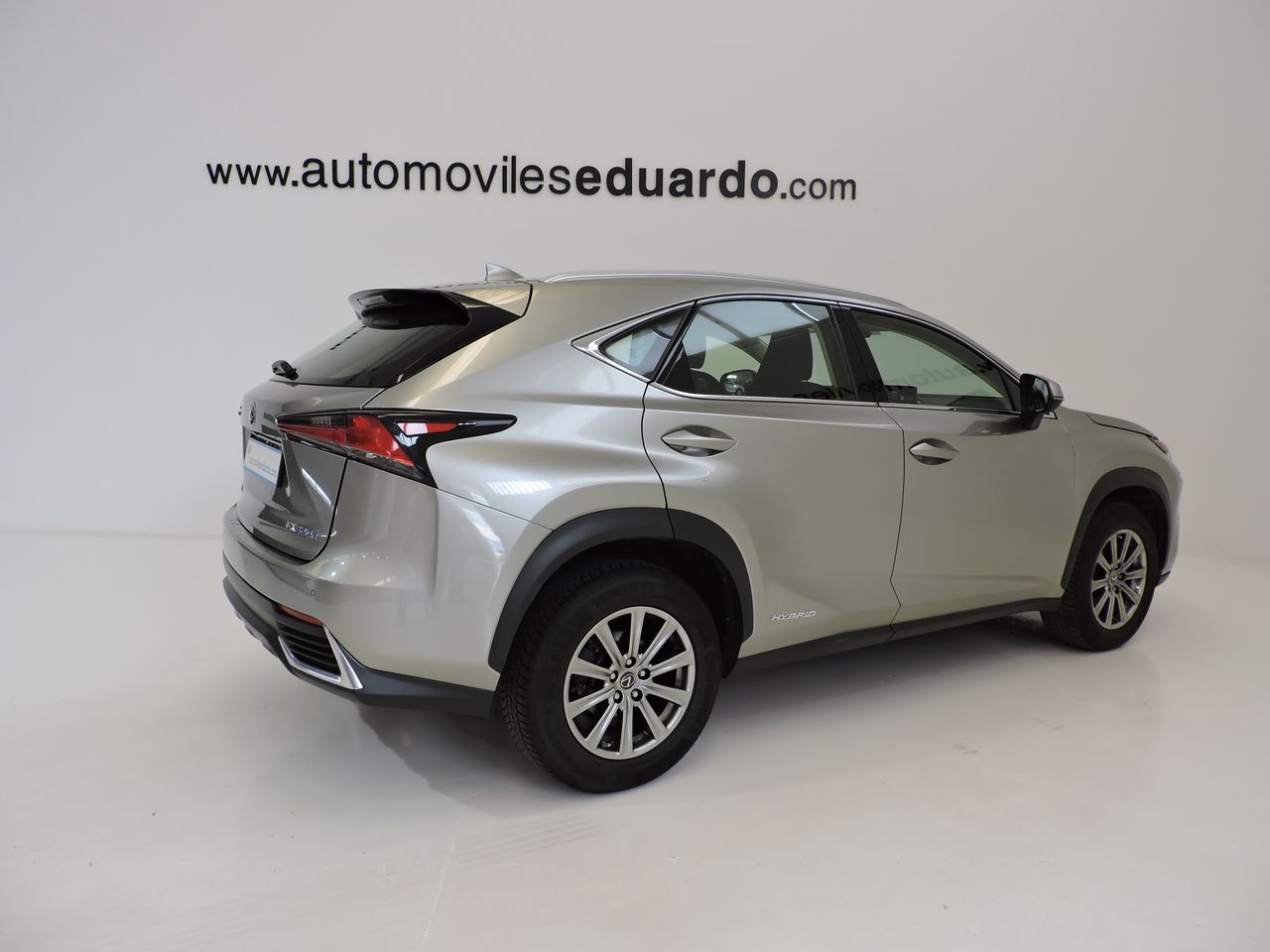 Lexus NX NX 300h Business Line 5d - Foto 5