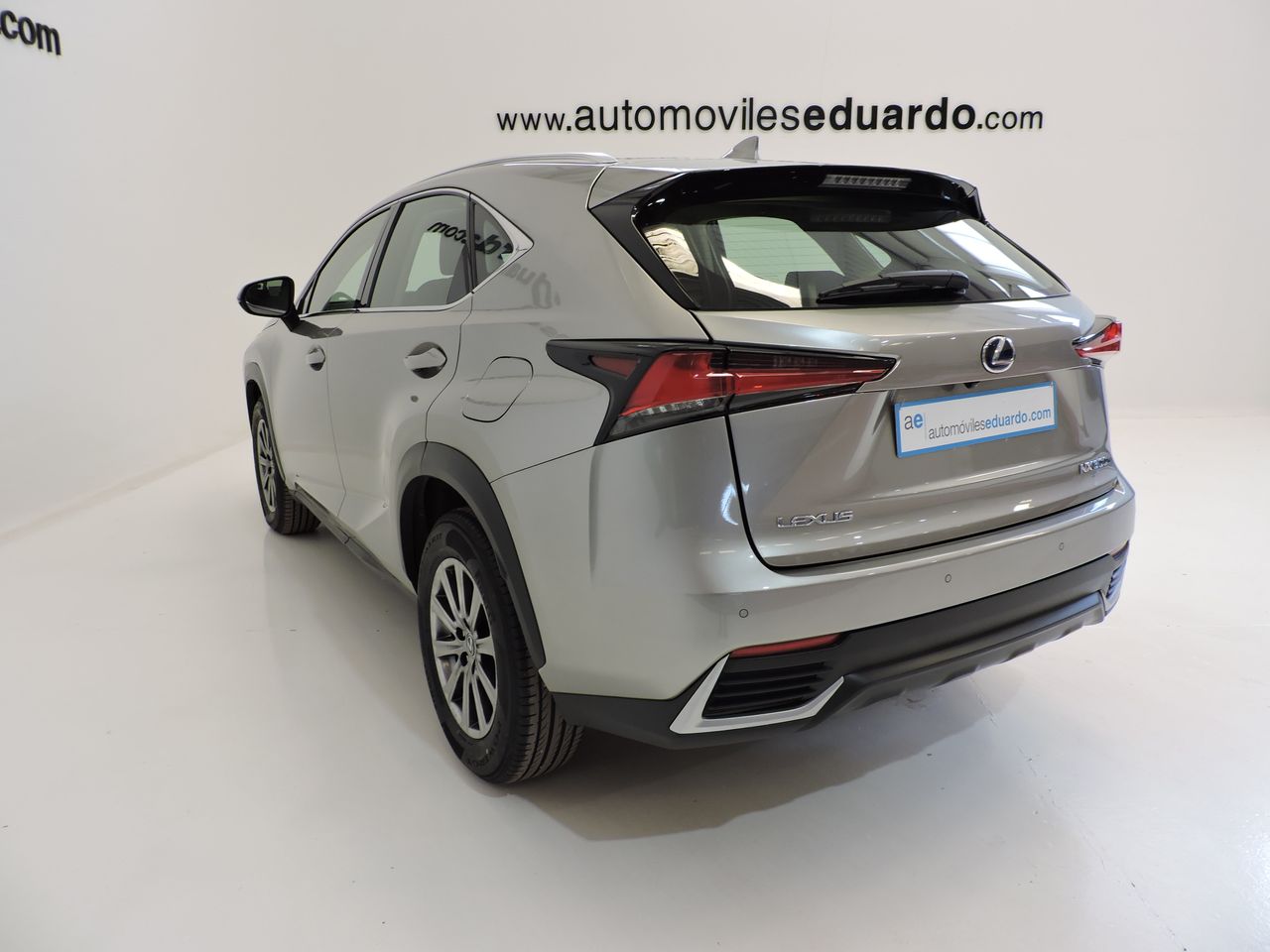 Lexus NX NX 300h Business Line 5d - Foto 7