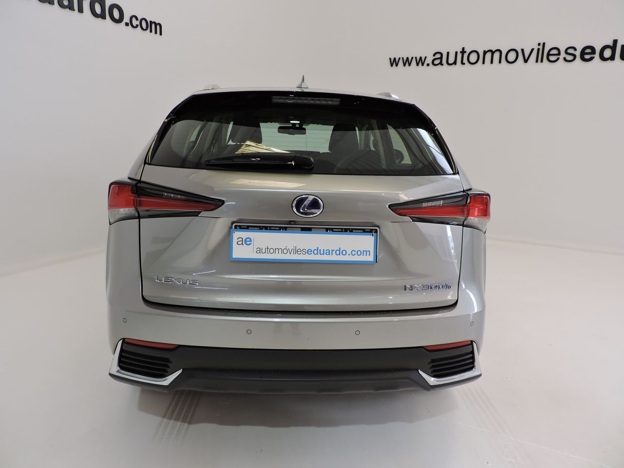 Lexus NX NX 300h Business Line 5d - Foto 6