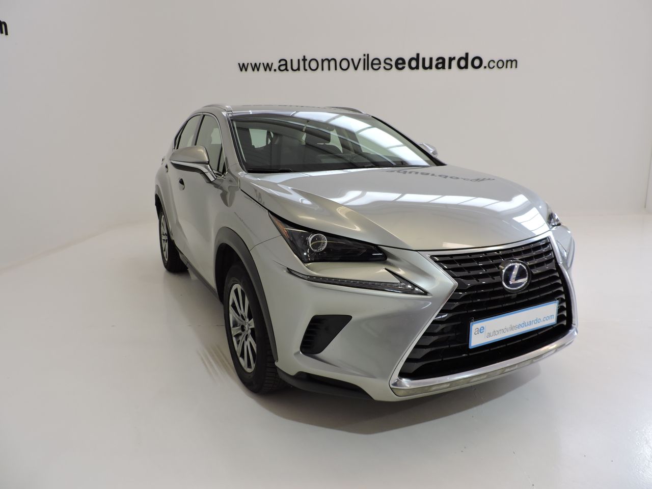 Lexus NX NX 300h Business Line 5d - Foto 4