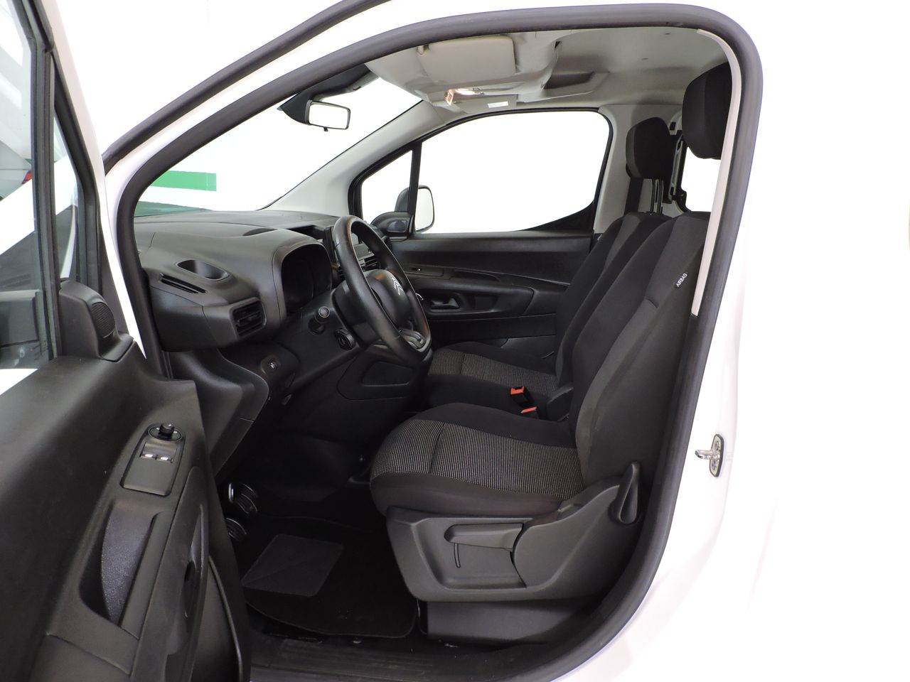 Citroën Berlingo Talla M BlueHDi 100 S&S Live - Foto 9