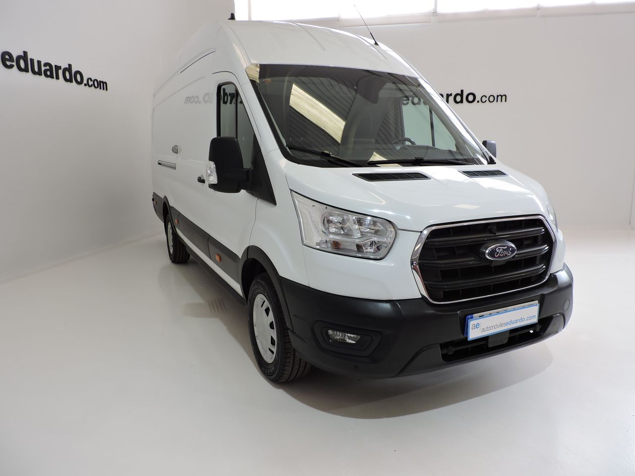 Ford Transit FORD TRANNSIT 2.0 MHEV VAN LIMITED 130CV - Foto 4