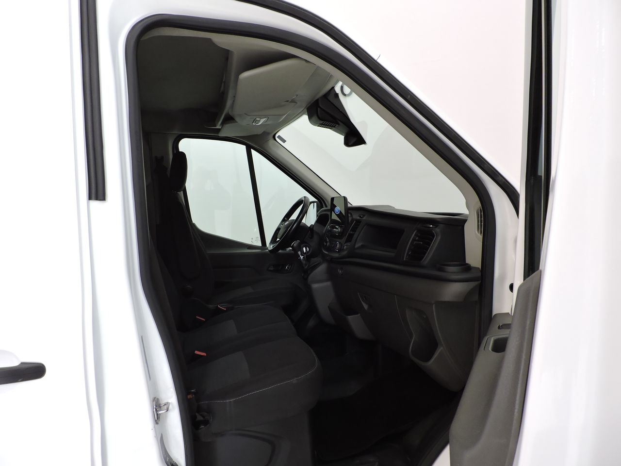 Ford Transit FORD TRANNSIT 2.0 MHEV VAN LIMITED 130CV - Foto 10