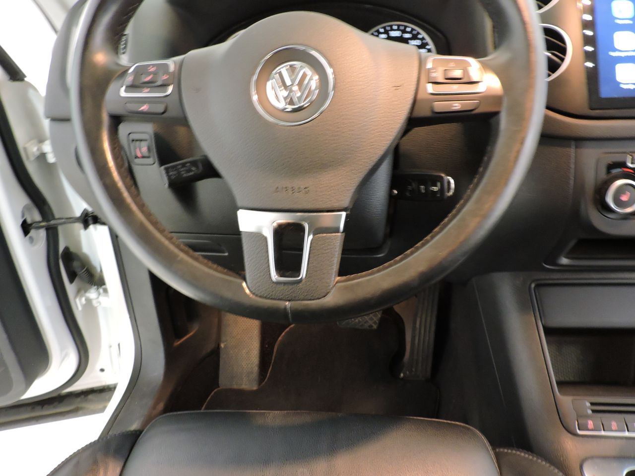 Volkswagen Tiguan Sport 2.0 TDI 140 CV BlueMotion Technology 4Motion DSG - Foto 12