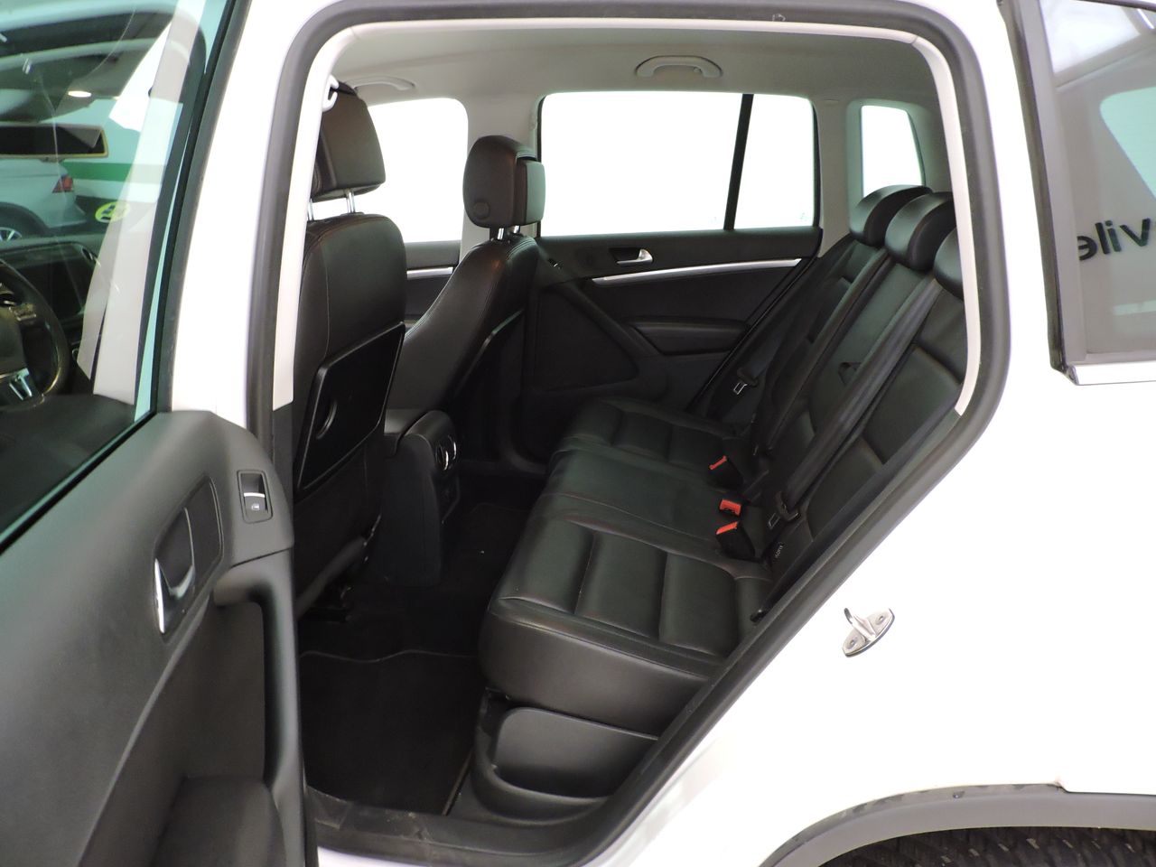 Volkswagen Tiguan Sport 2.0 TDI 140 CV BlueMotion Technology 4Motion DSG - Foto 11