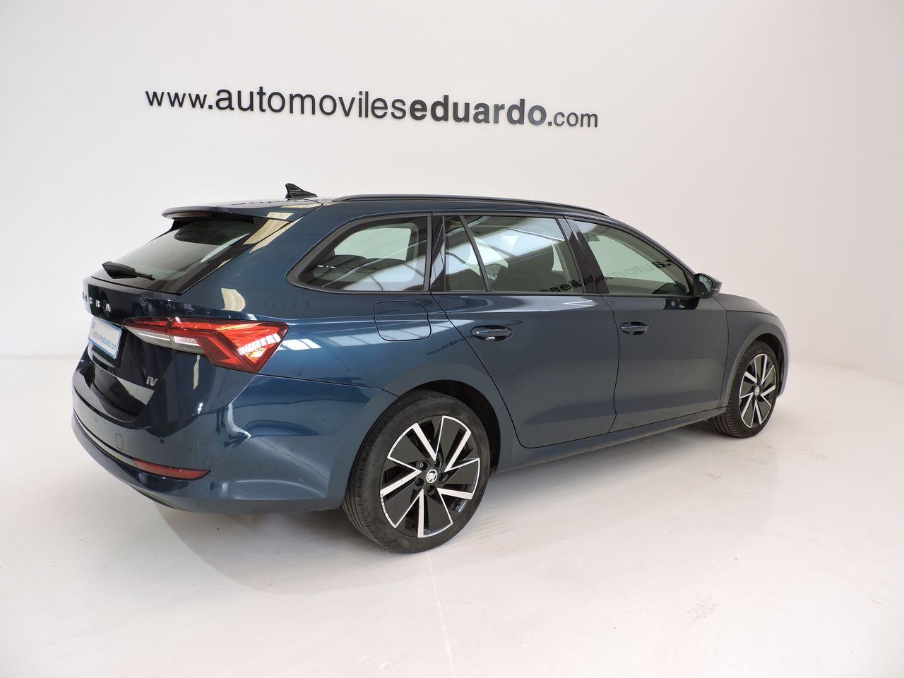 Skoda Octavia OCTAVIA COMBI 1.4 TSI PHEV iV 204 DSG6e Business - Foto 5