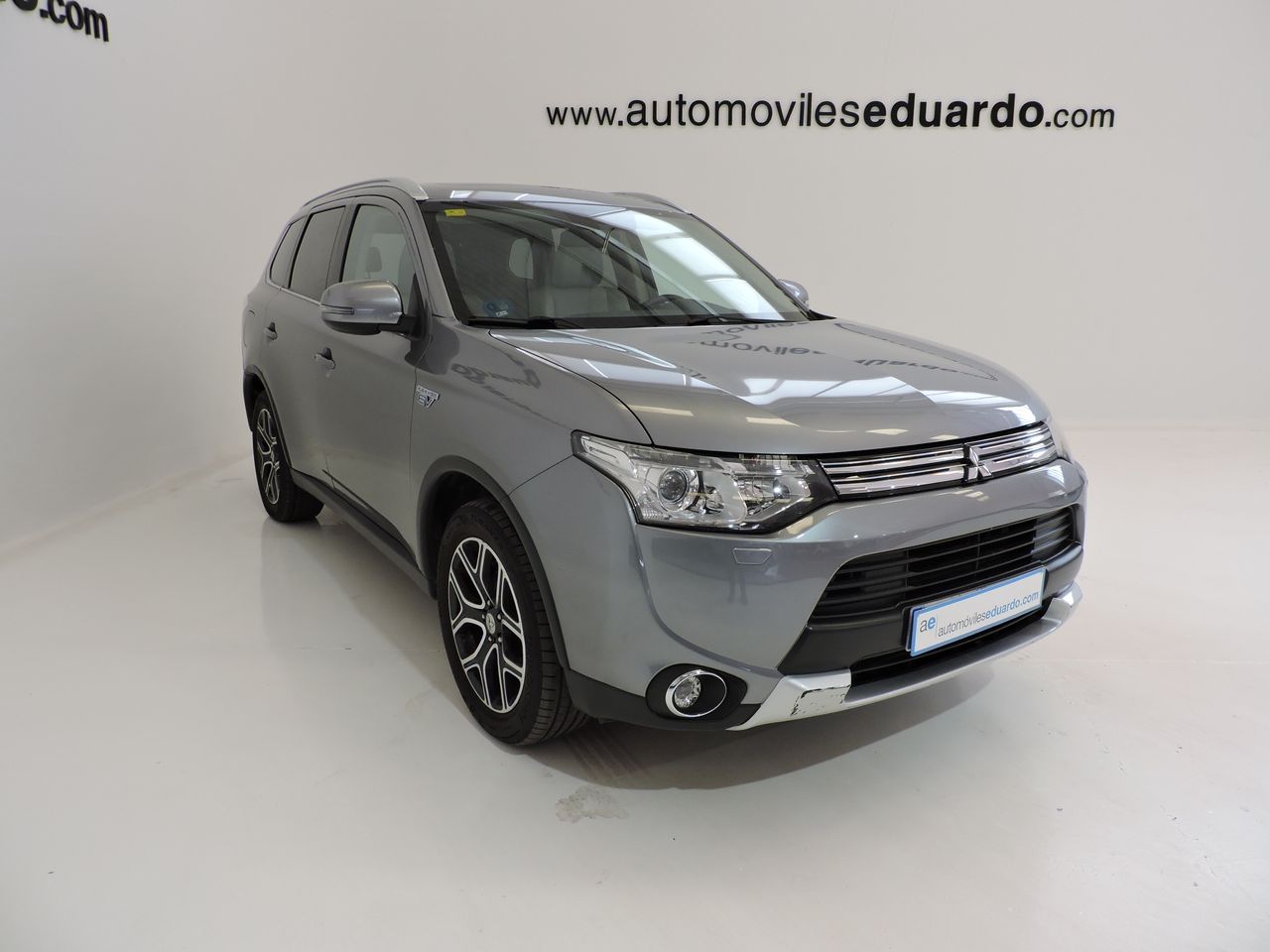 Mitsubishi Outlander PHEV Kaiteki 4WD - Foto 4