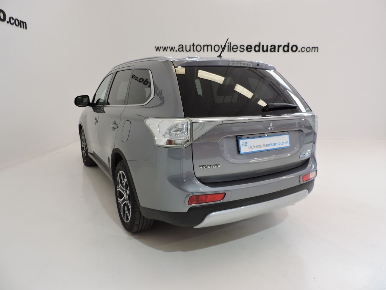 Mitsubishi Outlander PHEV Kaiteki 4WD - Foto 7