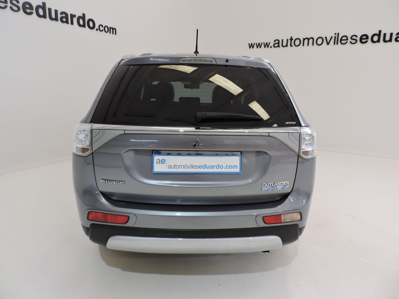 Mitsubishi Outlander PHEV Kaiteki 4WD - Foto 6