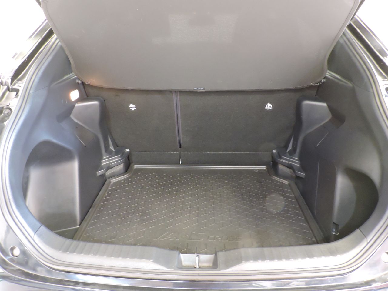 Toyota Yaris Cross Yaris Cross 1.5 VVT-ie Hybrid Dynamic Plus CVT 5d - Foto 17