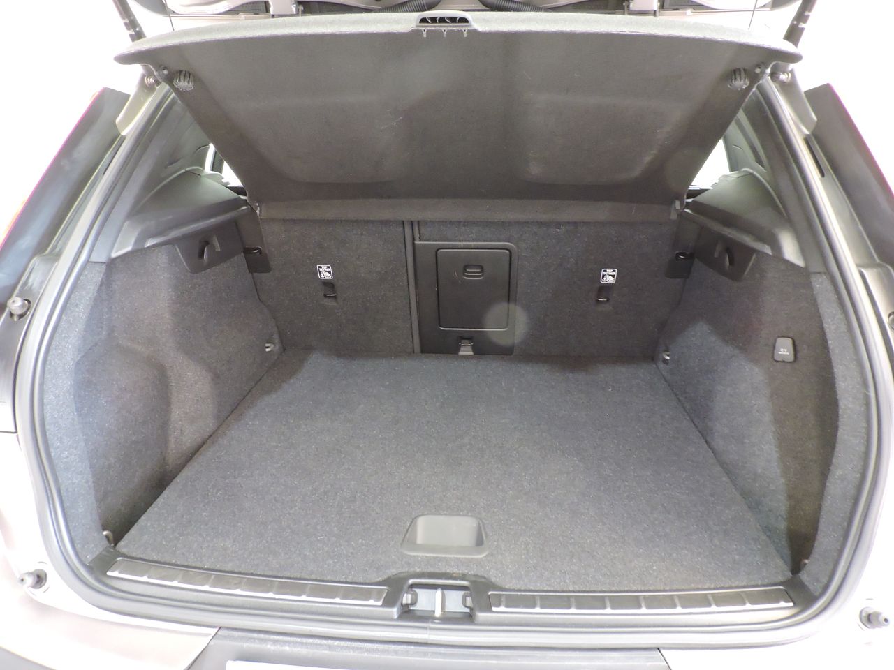 Volvo XC40 Recharge T4 Inscription - Foto 16