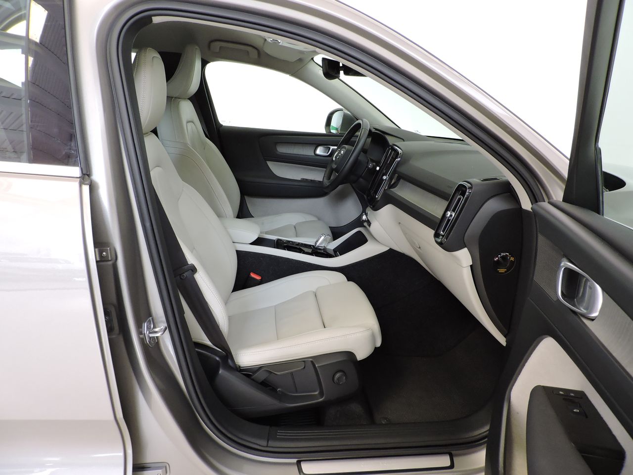 Volvo XC40 Recharge T4 Inscription - Foto 10