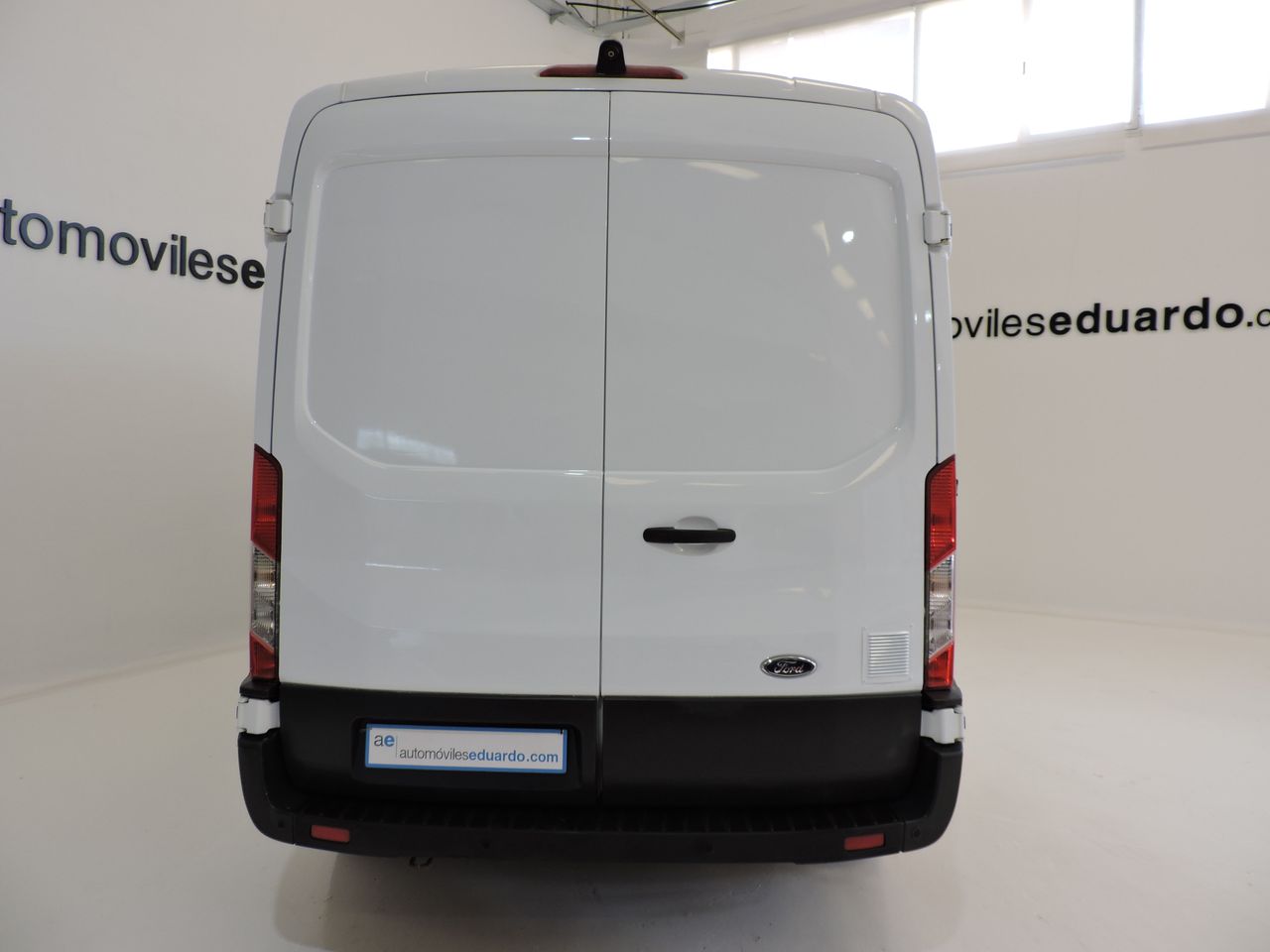 Ford Transit TRANSIT 2T 350M FG MWB HR DSL 2.0 TDCi L2H2 Trend - Foto 6