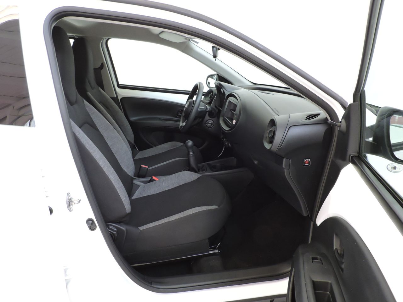 Toyota Aygo X Cross Toyota AYGO X 1.0 VVT-i MT 5p - Foto 13