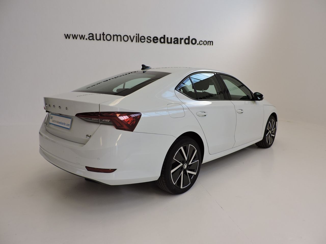 Skoda Octavia OCTAVIA 1.4 TSI PHEV iV 204 DSG6e Business - Foto 5