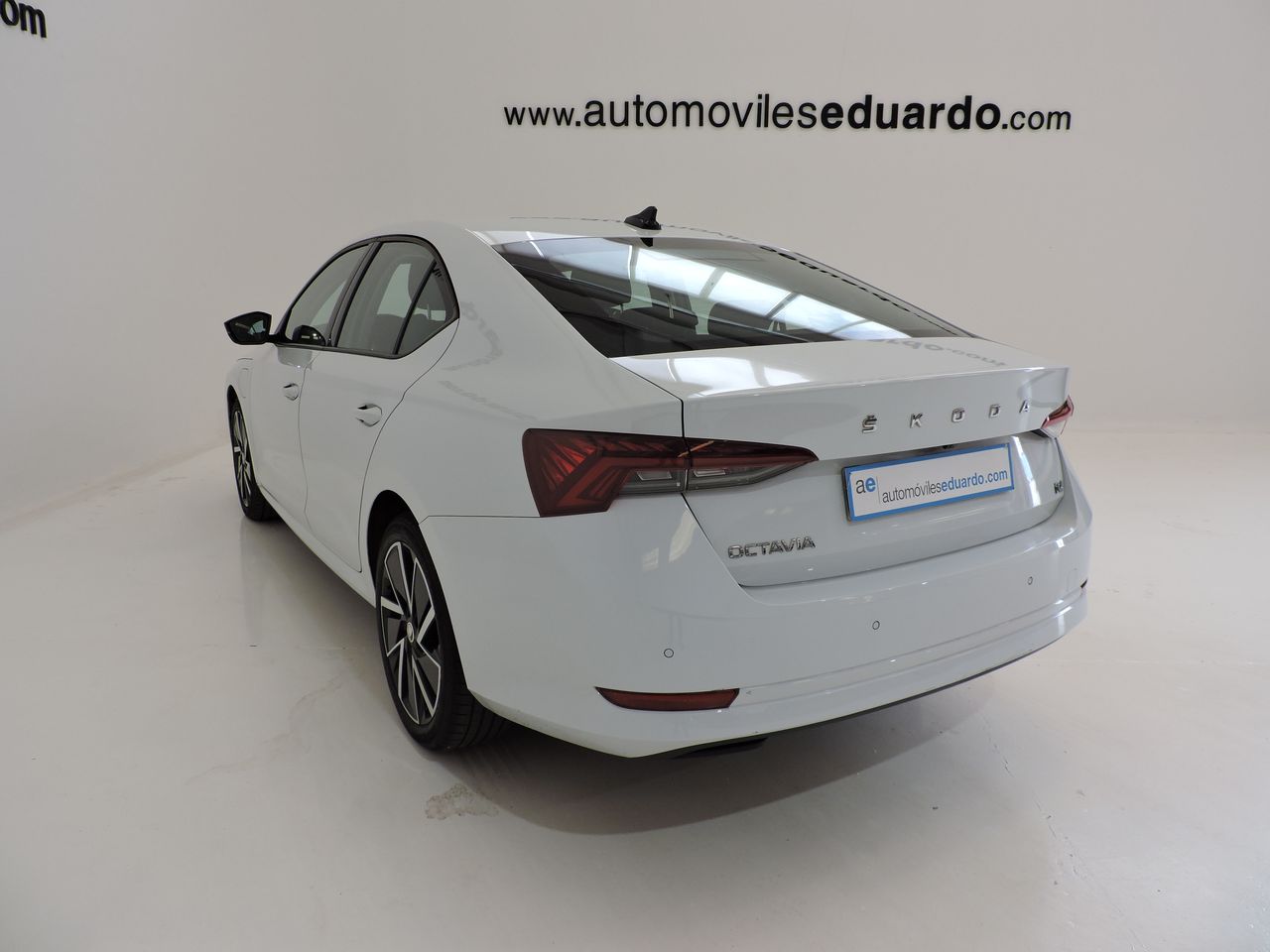 Skoda Octavia OCTAVIA 1.4 TSI PHEV iV 204 DSG6e Business - Foto 7
