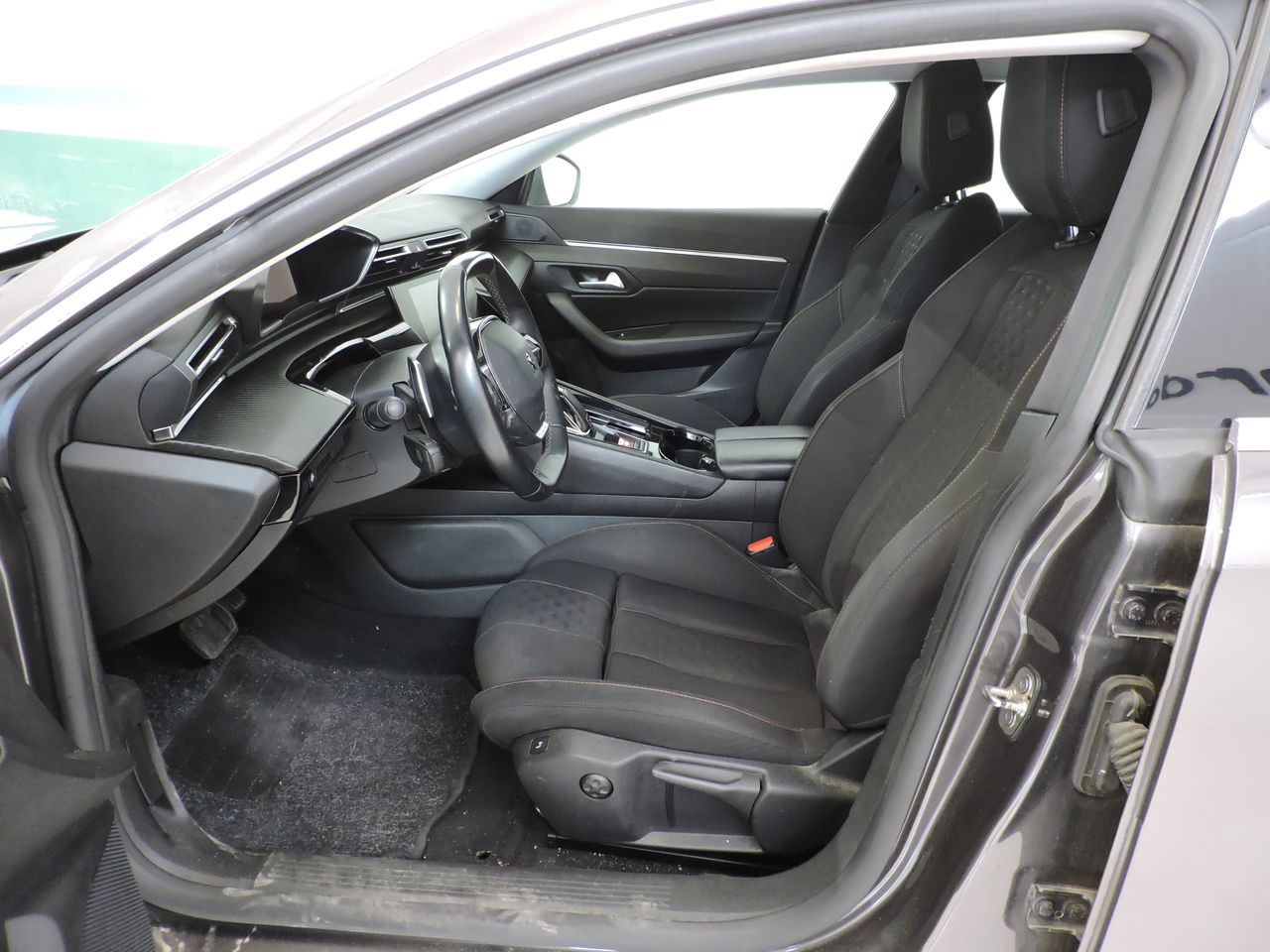 Peugeot 508 Business Line BlueHDi 130 S&S EAT8 - Foto 9