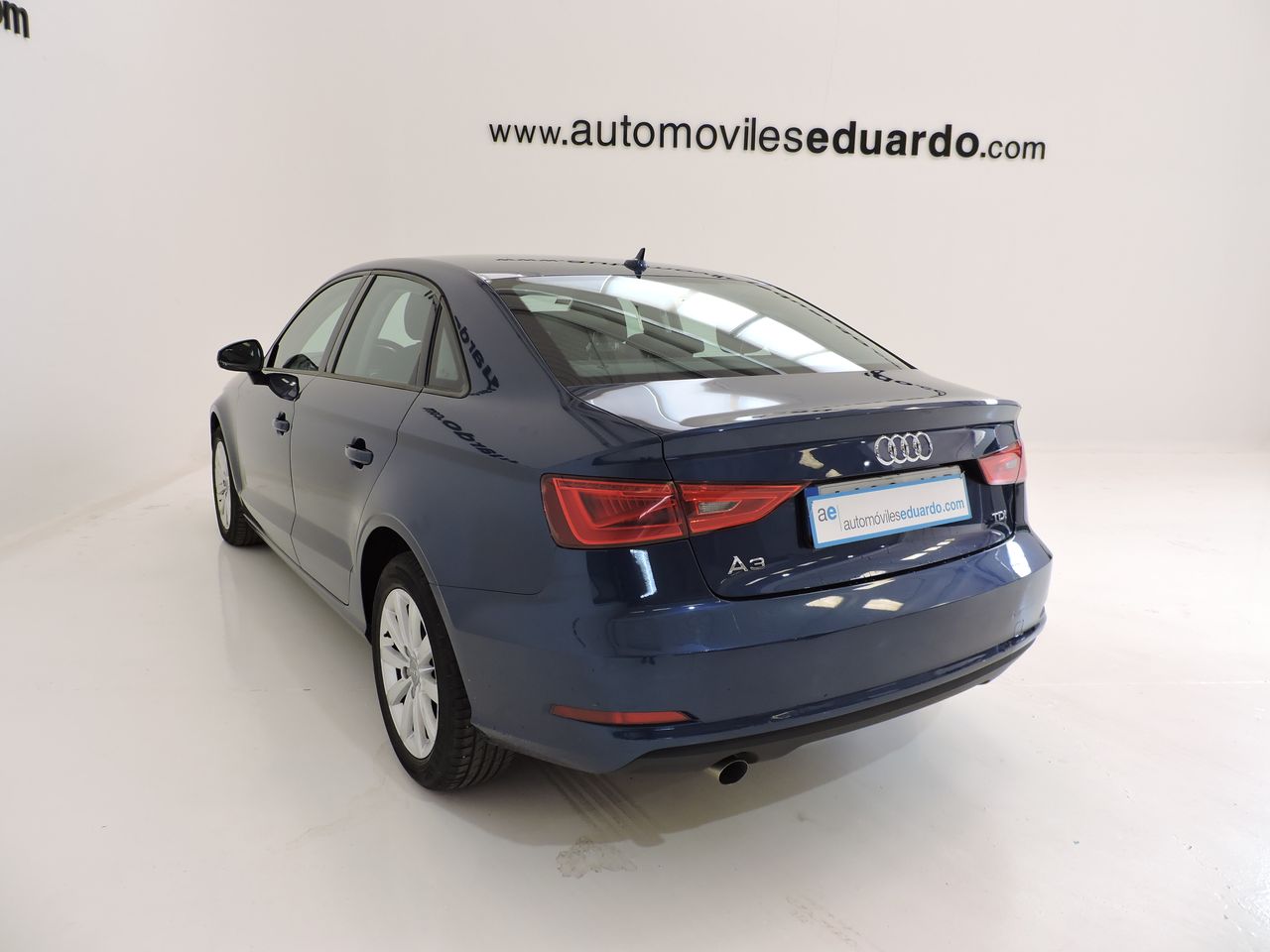 Audi A3 Sedan 1.6 TDI clean diesel 110 CV Attraction - Foto 7