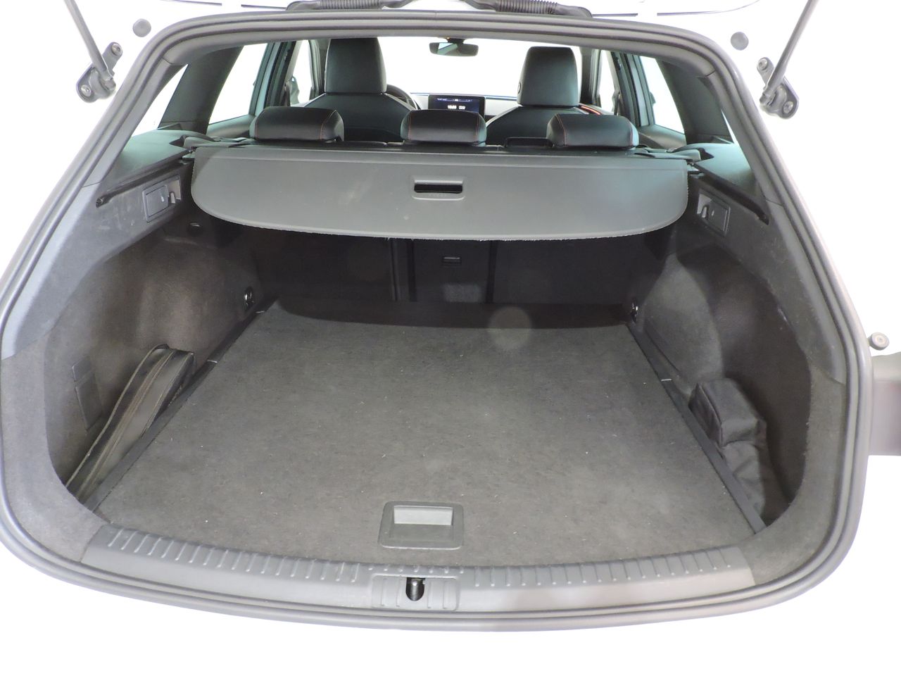 Seat Leon León Sportstourer 1.5 TGI 96 kW (130 CV) DSG FR - Foto 16