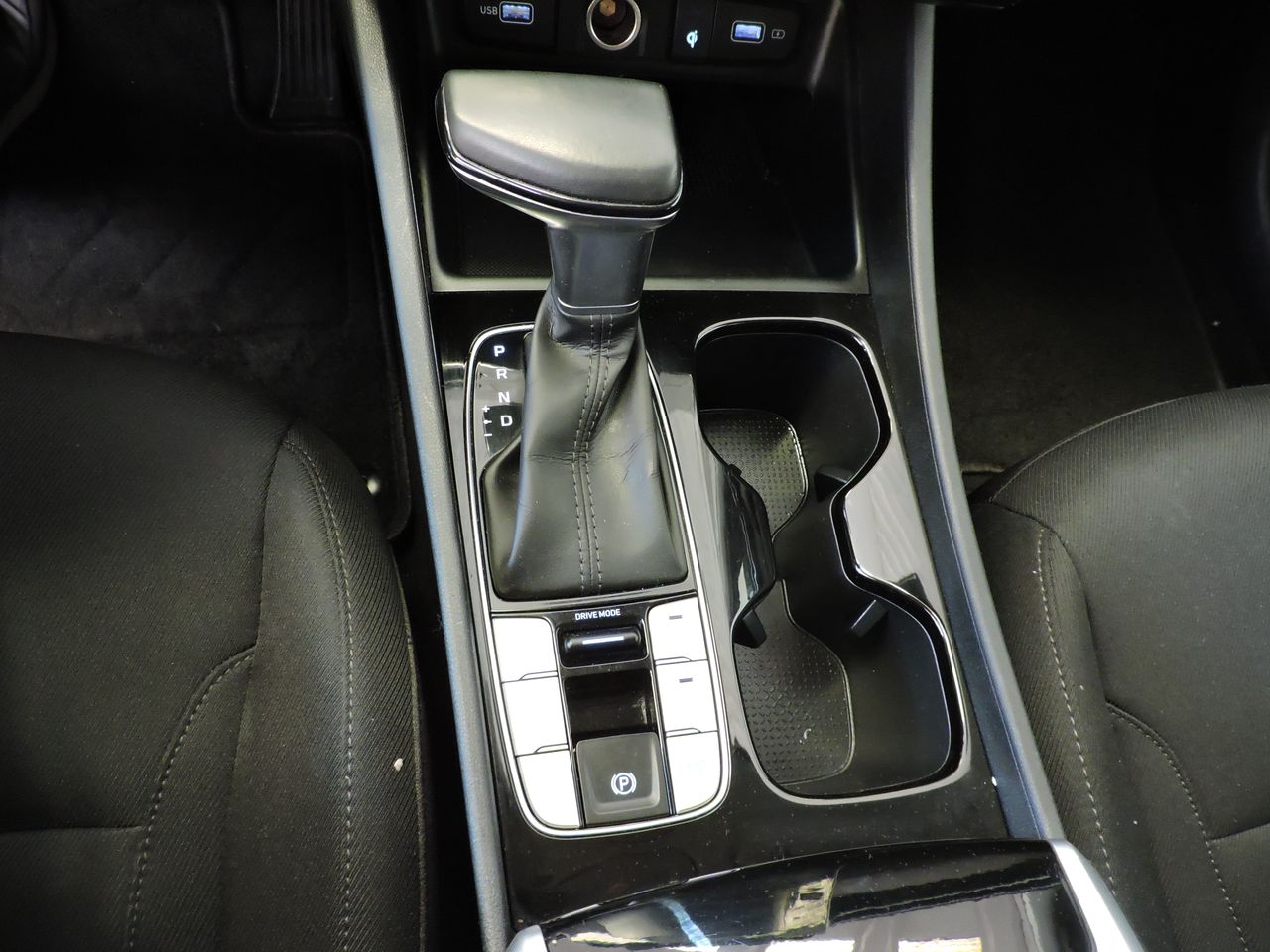 Hyundai Tucson Maxx 1.6 CRDi 48V 100 kW (136 CV) DCT - Foto 13