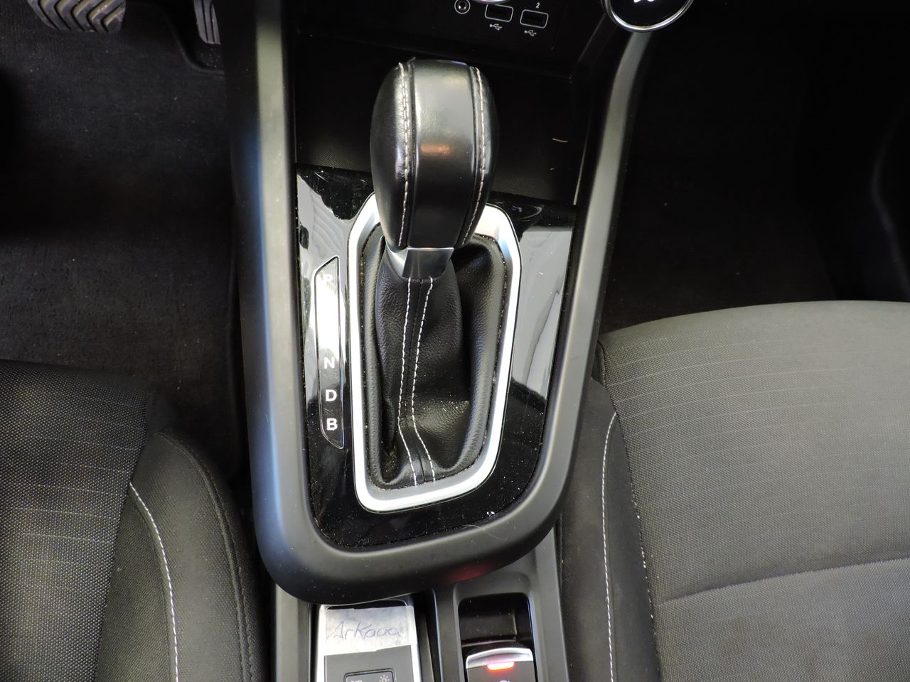 Renault Arkana BUSINESS 1.6 E-TECH HYBRID 145CV - Foto 10