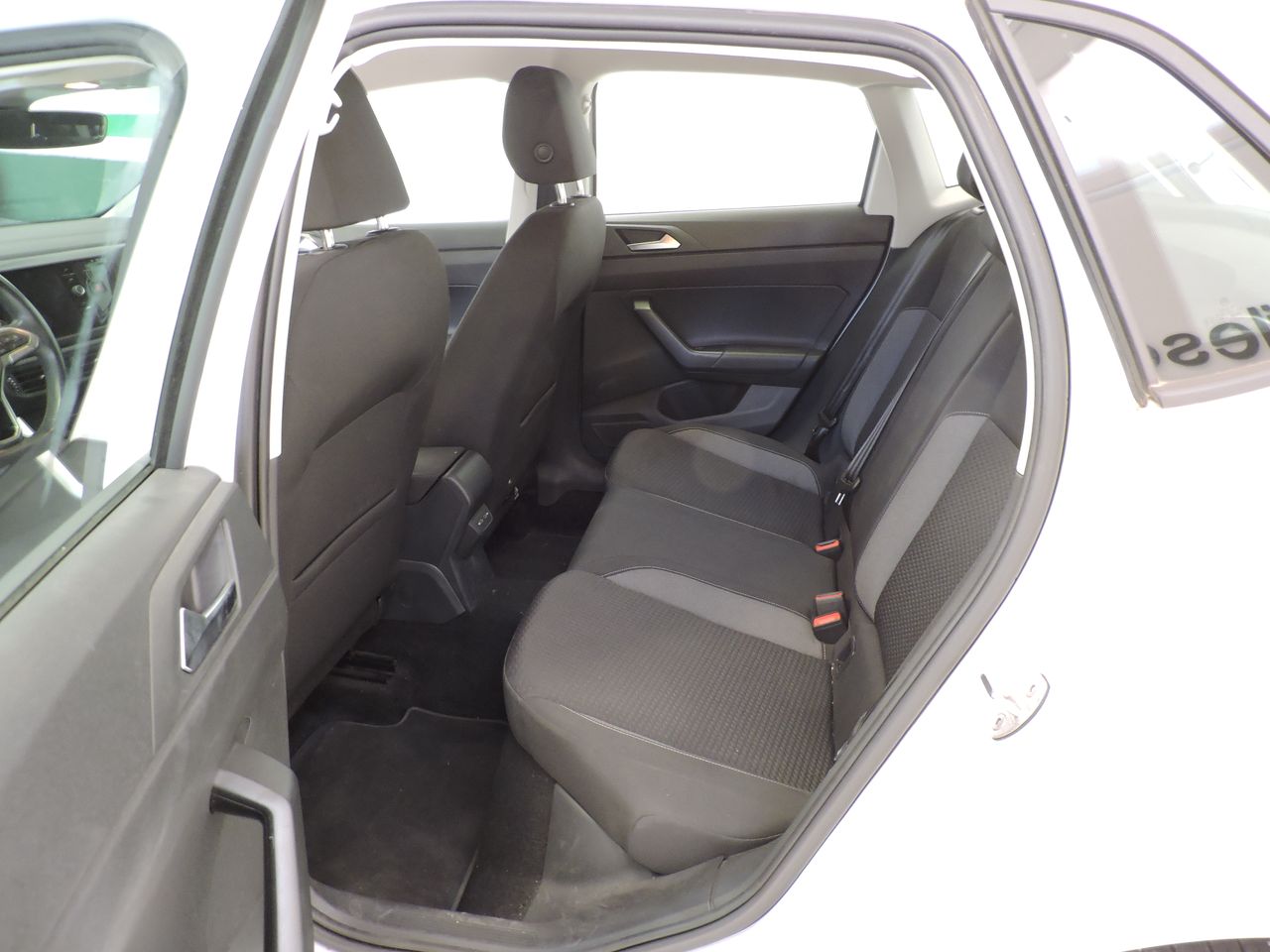 Volkswagen Polo Life 1.0 TSI 70 kW (95 CV) - Foto 11