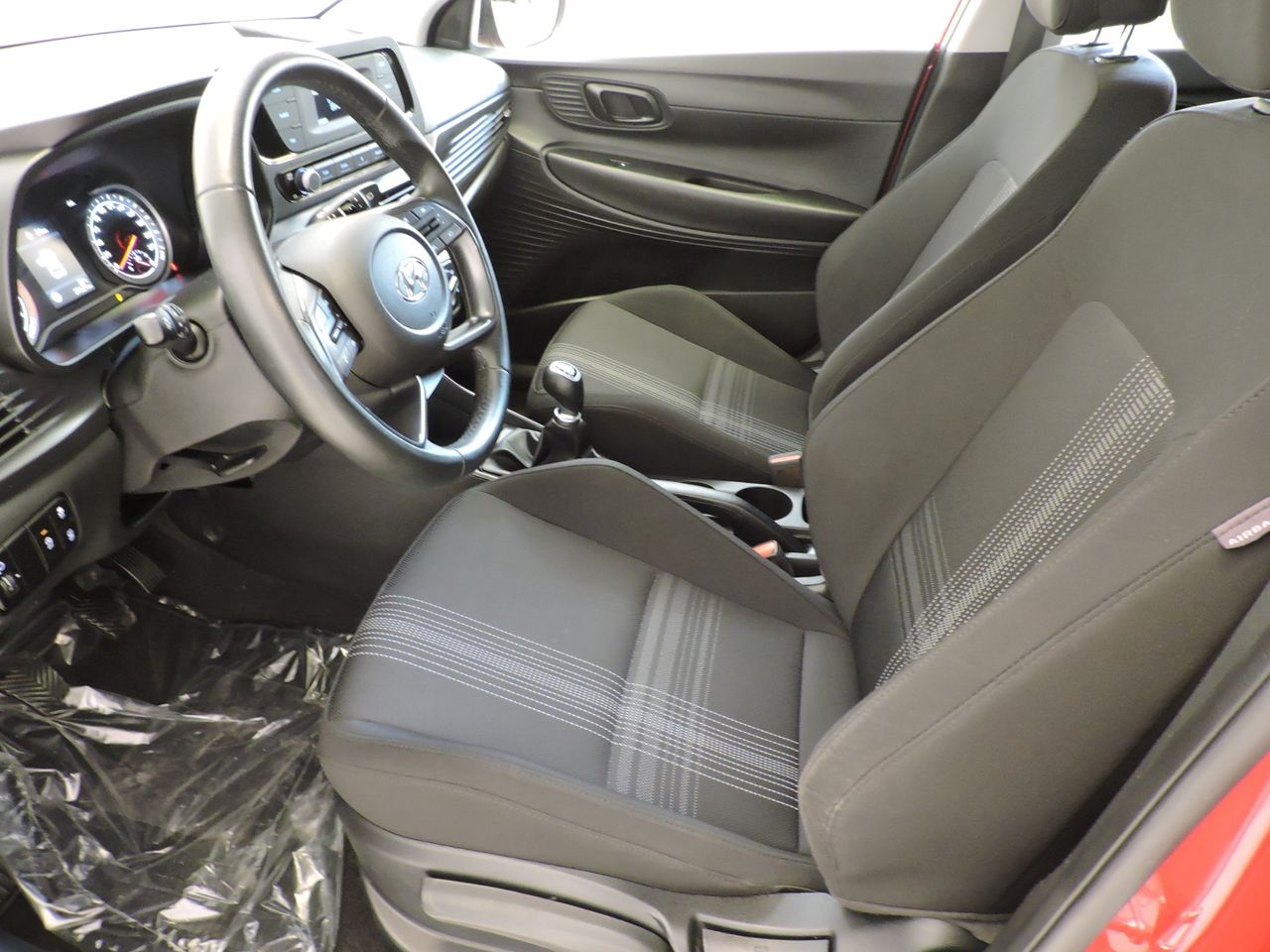 Hyundai Bayon 1.2 MPi 84 CV Essence - Foto 9