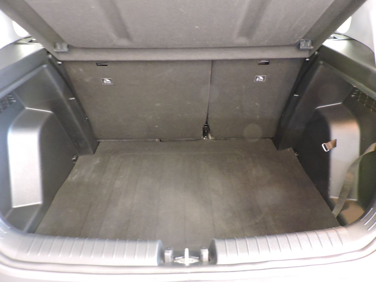Hyundai Bayon 1.2 MPi 84 CV Essence - Foto 13
