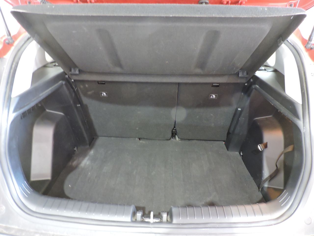 Hyundai Bayon 1.2 MPi 84 CV Essence - Foto 13