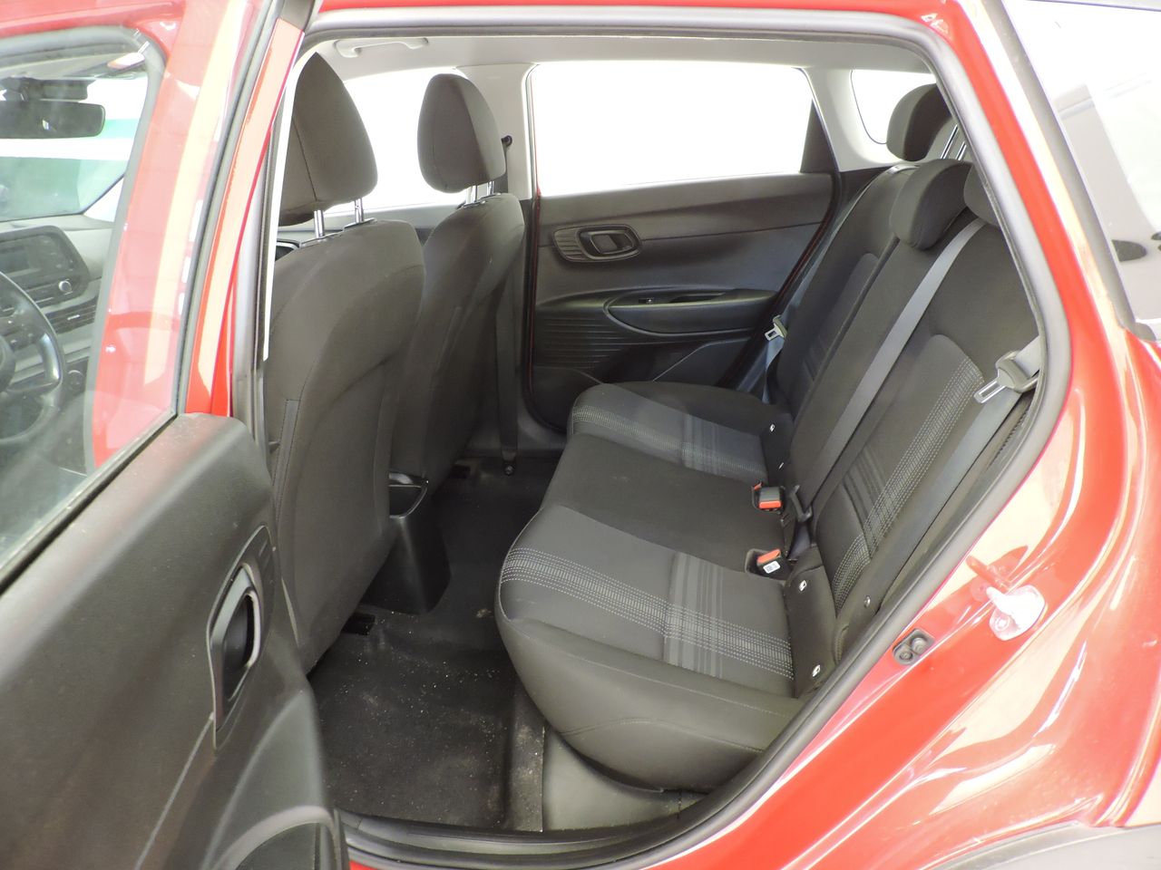 Hyundai Bayon 1.2 MPi 84 CV Essence - Foto 12