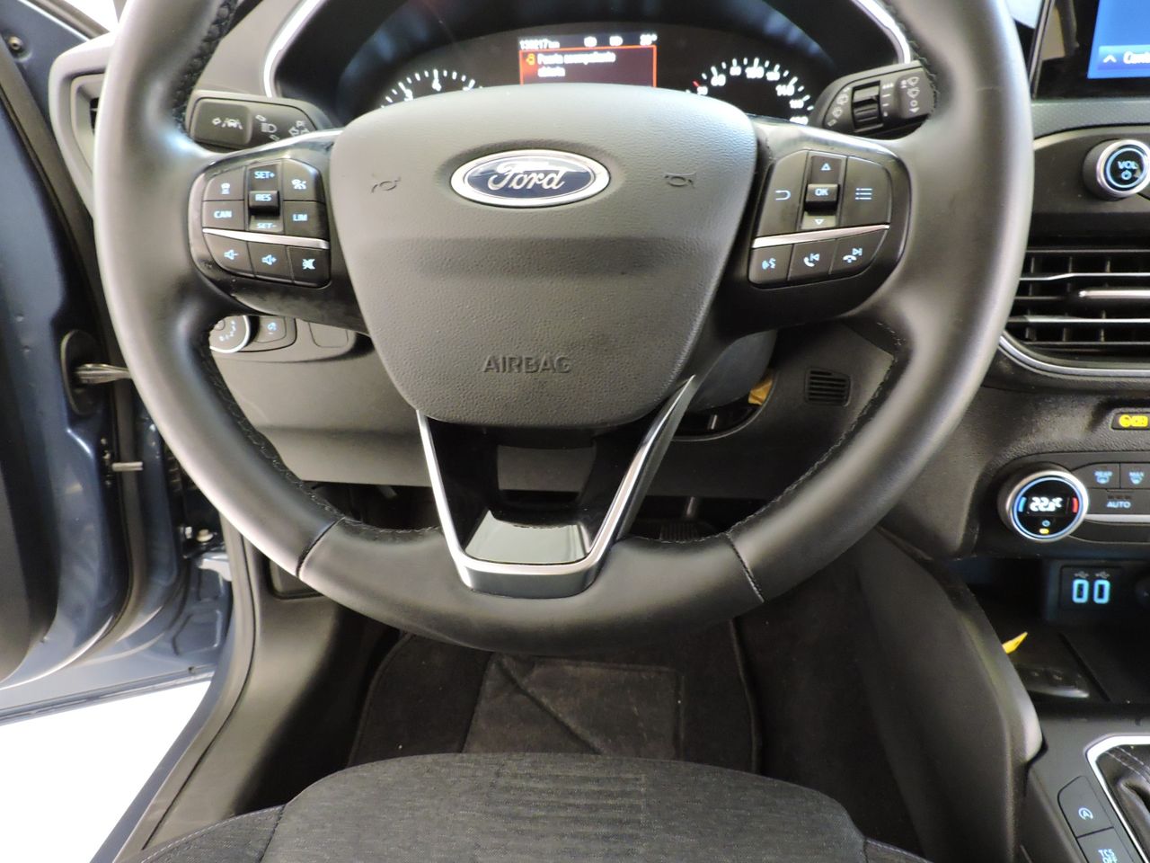 Ford Focus FORD FOCUS SW CROSSOVER 1.0 Flexifuel hybrid 125 Active Business - Foto 14