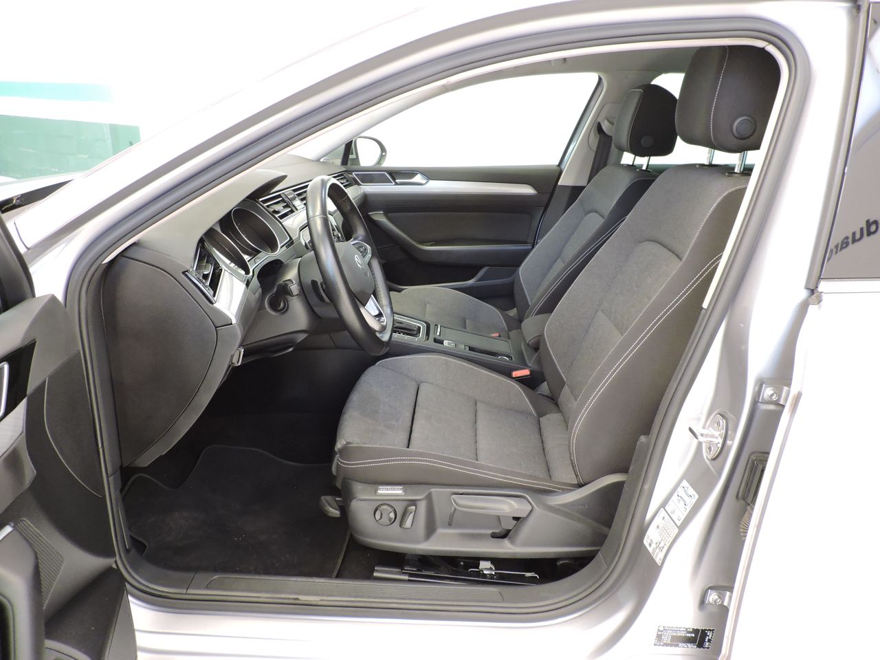 Volkswagen Passat PASSAT VARIANT Business 2.0 TDI 120CV - Foto 9