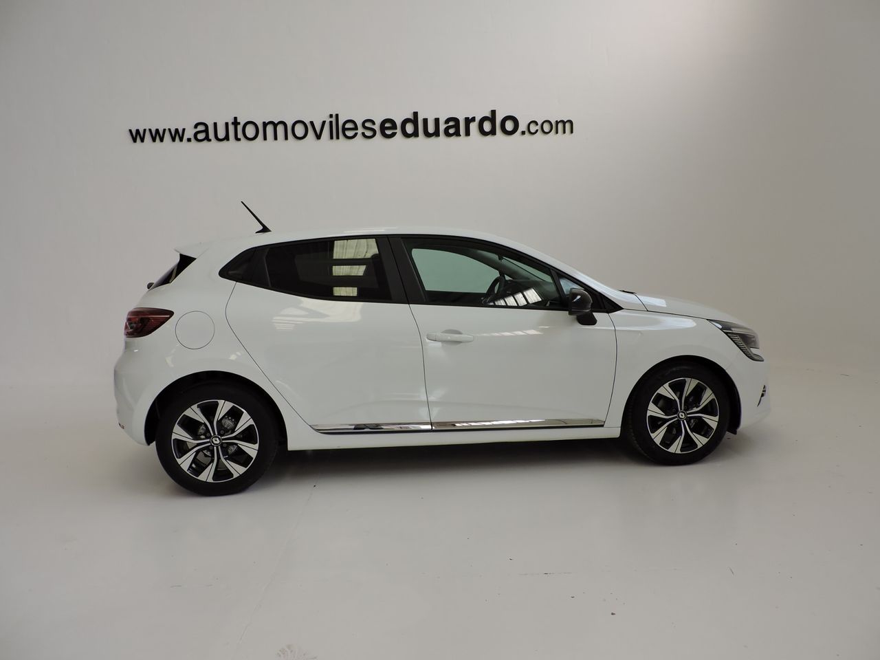 Renault Clio V BUSINESS 1.0 TCE 100CV GLP - Foto 8