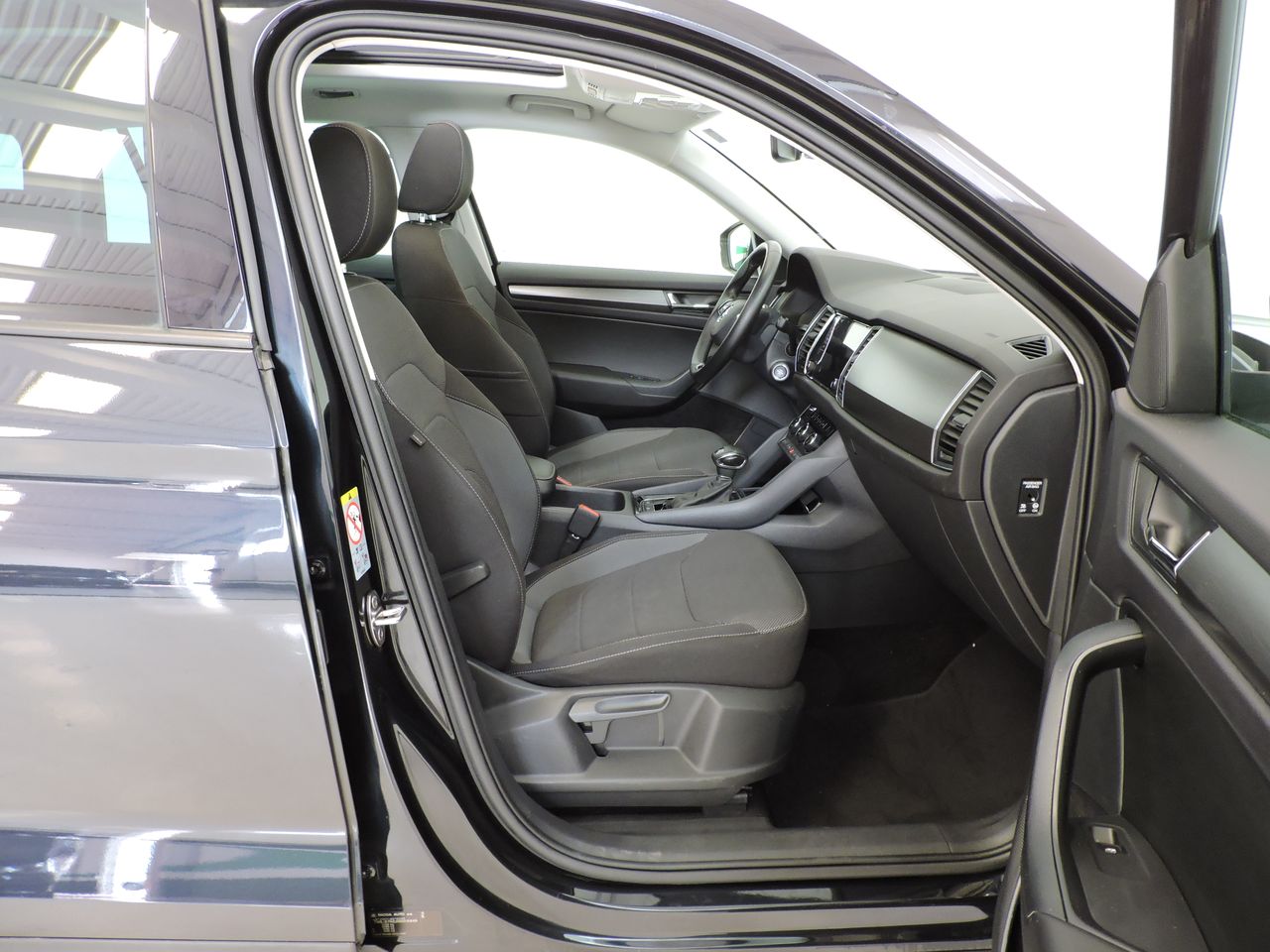 Skoda Kodiaq BUSINESS 1.5 TSI 150CV - Foto 15