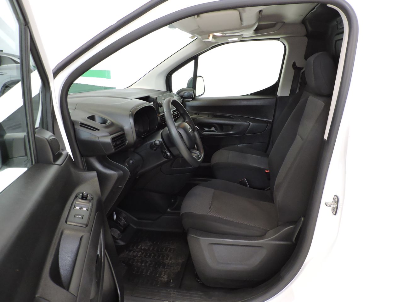 Citroën Berlingo Talla M BlueHDi 100 S&S Feel - Foto 8