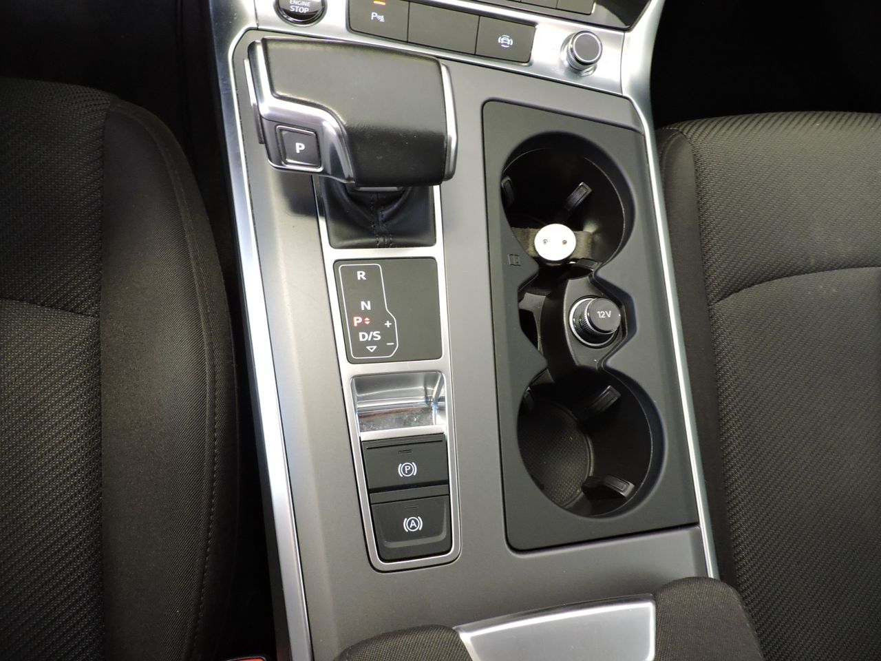 Audi A6 A6 40 TDI 2.0 S TRONIC BUSINESS AVANT - Foto 13