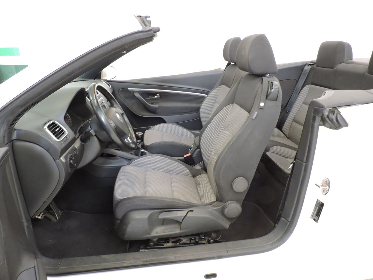 Volkswagen Eos 2.0 FSI 150 CV - Foto 9