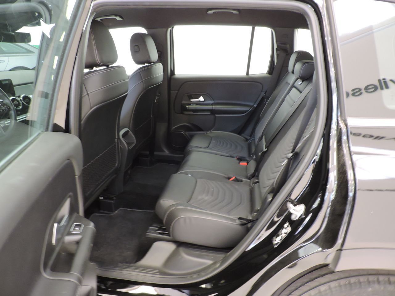 Mercedes Clase GLB MERCEDES GLB 200 D AUTOMATIC BUSINESS EXTRA - Foto 11