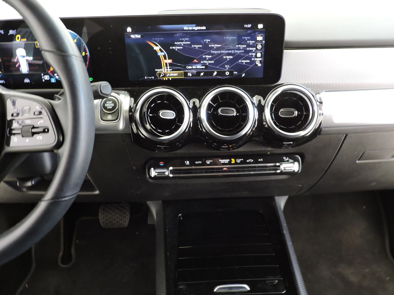Mercedes Clase GLB MERCEDES GLB 200 D AUTOMATIC BUSINESS EXTRA - Foto 14