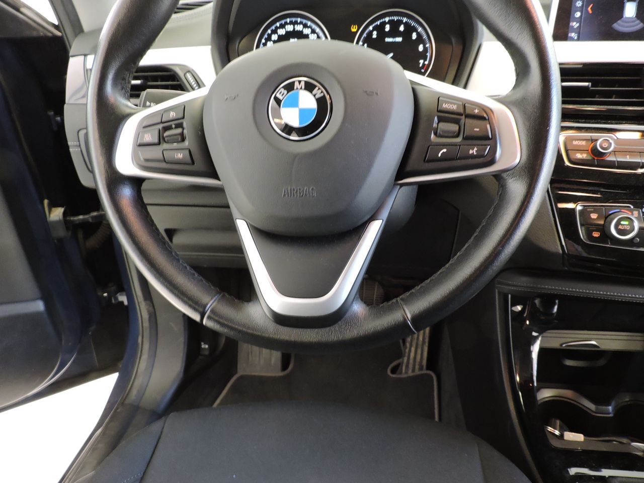 BMW X2 X2 XDRIVE 25e Business Design - Foto 12