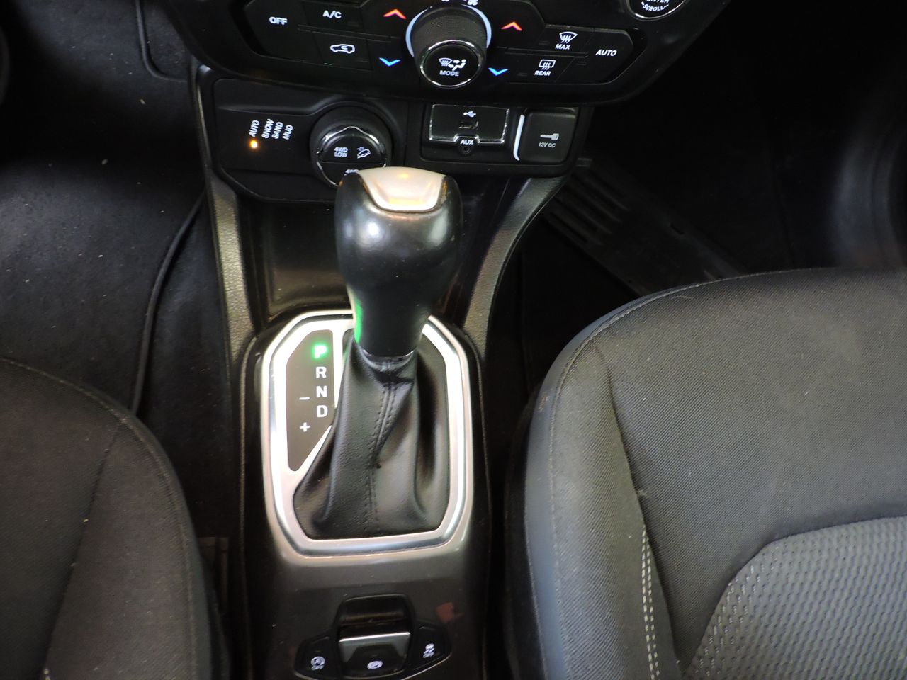 Jeep Renegade RENEGADE 2.0 MJET 140CV LIMITED 4WD AUT. - Foto 13
