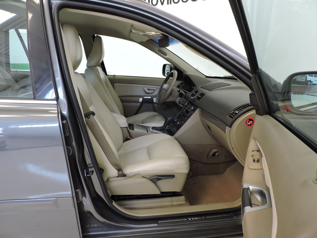 Volvo XC90 D5 Momentum Aut. (7 plazas) - Foto 10