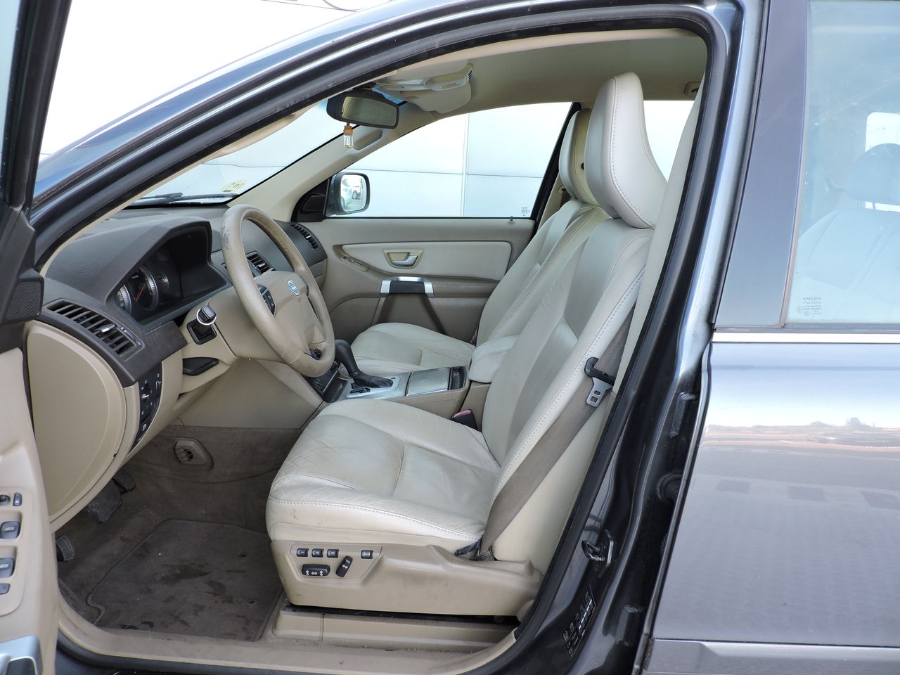 Volvo XC90 D5 Momentum Aut. (7 plazas) - Foto 7