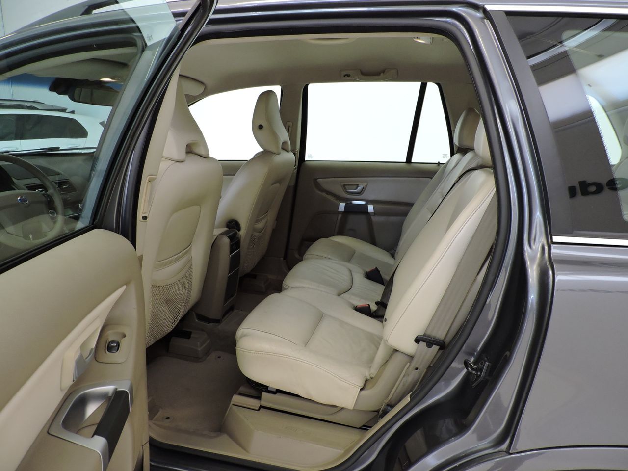 Volvo XC90 D5 Momentum Aut. (7 plazas) - Foto 11